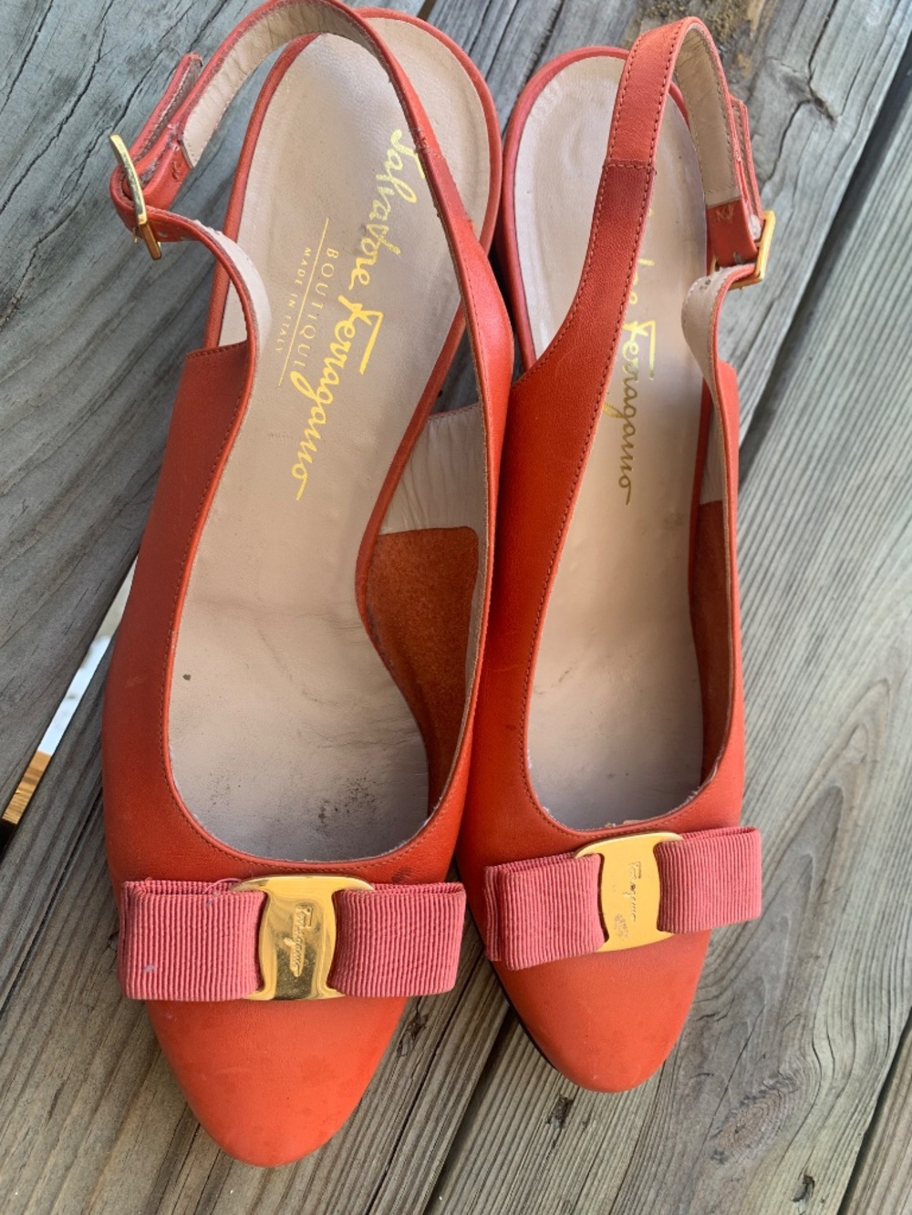 Salvatore Ferragamo Coral Orange Leather Slingback Heels Vara Bow Size 9 B - Picture 11 of 11
